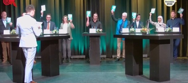 220226 Woon debat.JPG